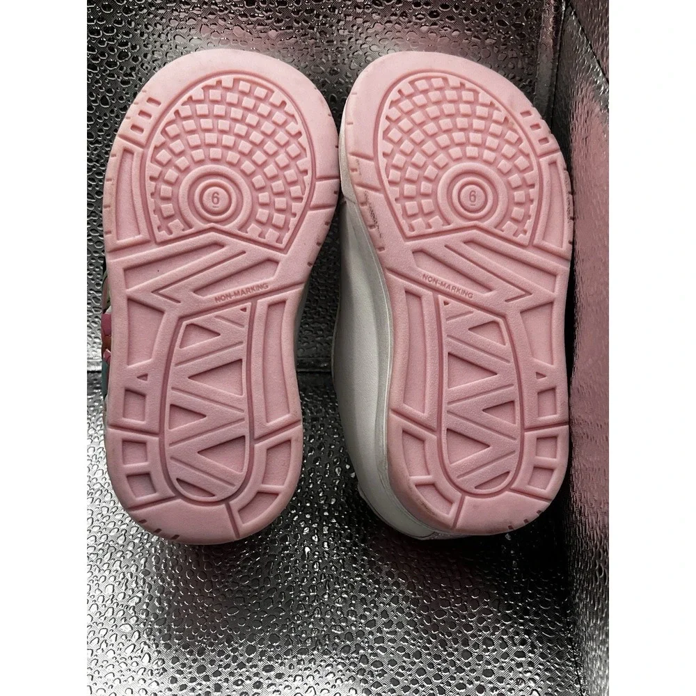 Disney Toddler Girls Princess Characters Laceless Shoes 6